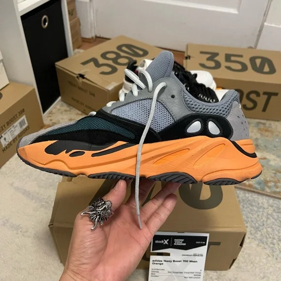 Like New Men’s Size 9 (Euro Sz 42.5) Yeezy Boost 700 Sneakers In Wash Orange - Picture 10 of 17